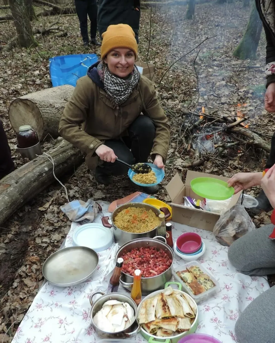 Волонтёрский субботник в парке Альба — расчистка аллей